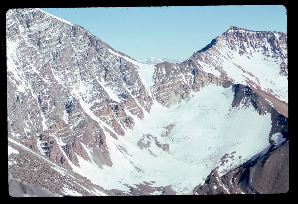 Looking west to the Pico Plata - Vallecitos saddle