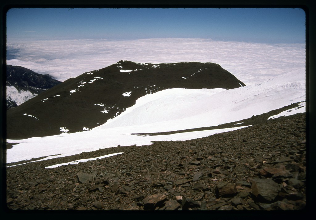 Looking northeast over Cerro Pico Plata